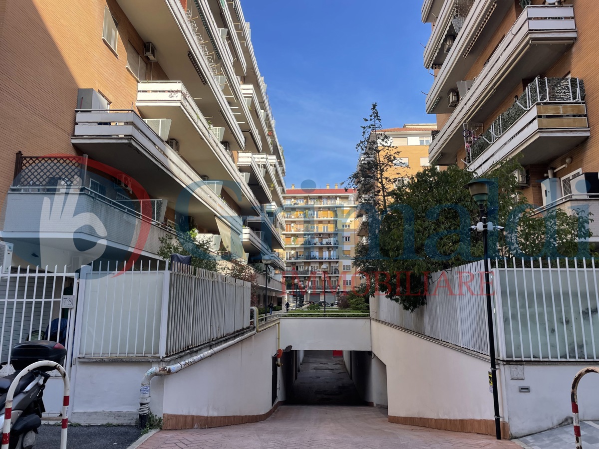 Foto 8 di 16 - Appartamento in vendita a Roma