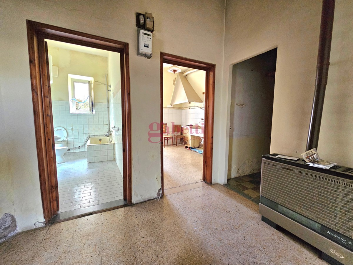 Foto 23 di 28 - Appartamento in vendita a Firenze