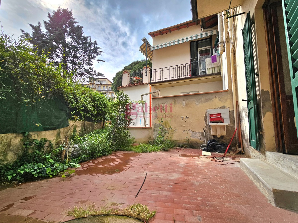 Foto 4 di 28 - Appartamento in vendita a Firenze