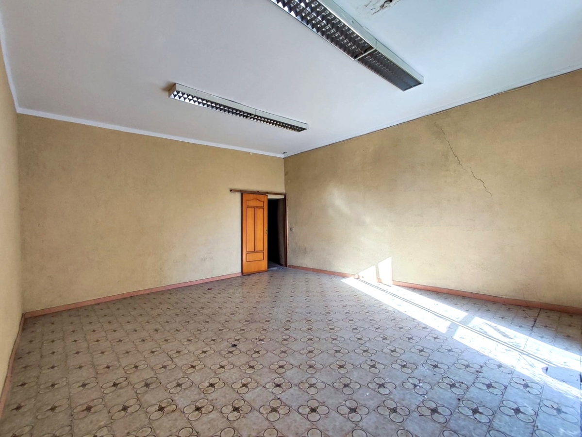 Foto 18 di 21 - Appartamento in vendita a Portici