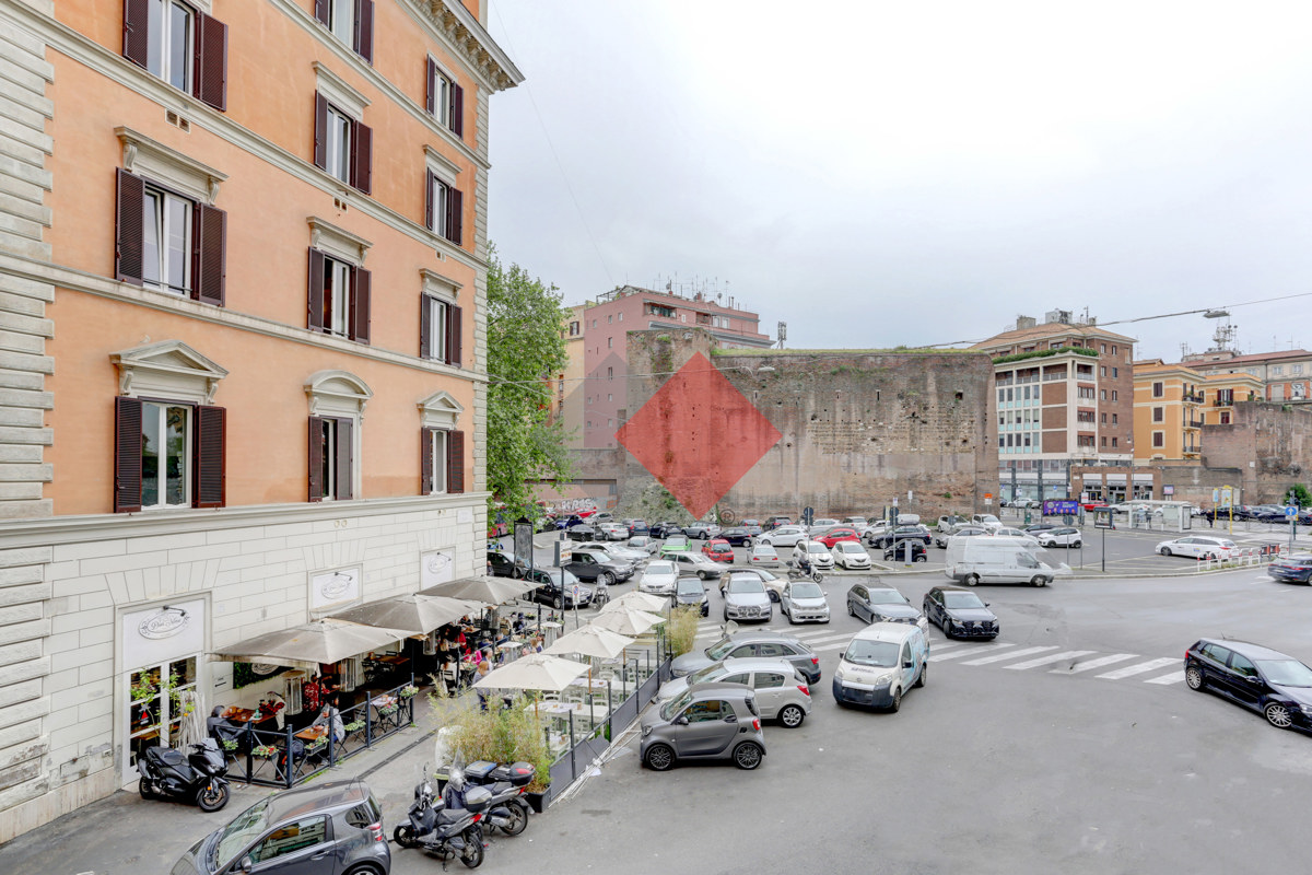 Foto 22 di 24 - Appartamento in vendita a Roma