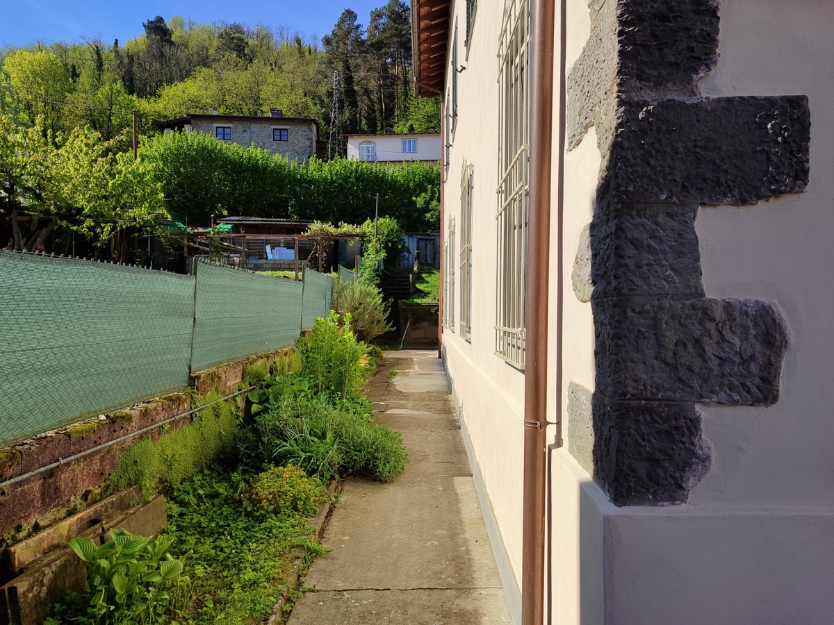 Foto 21 di 24 - Casa indipendente in vendita a Castelnuovo Garfagnana