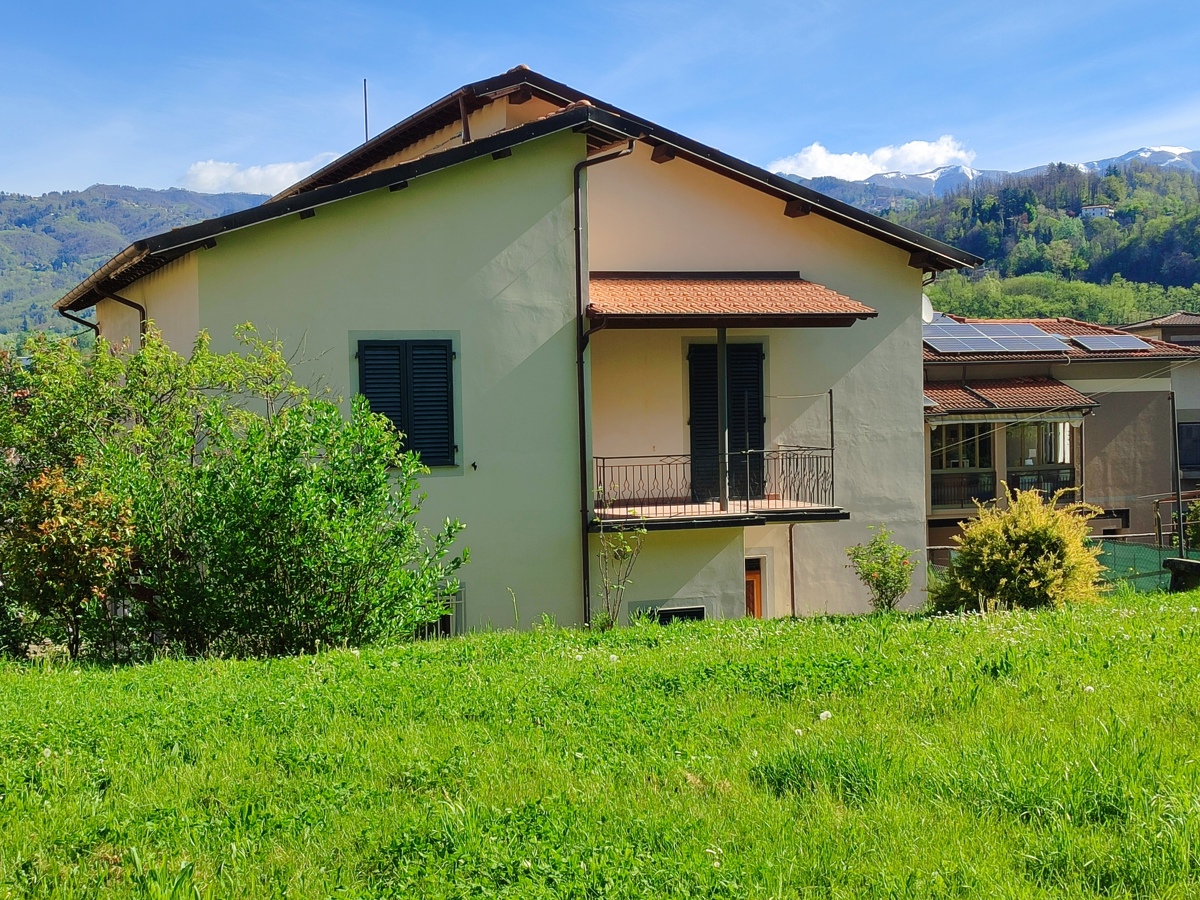 Foto 17 di 24 - Casa indipendente in vendita a Castelnuovo Garfagnana