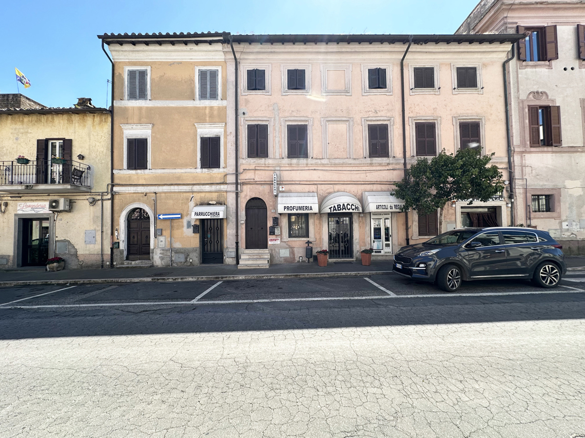 Foto 1 di 17 - Appartamento in vendita a Castel Sant'Elia