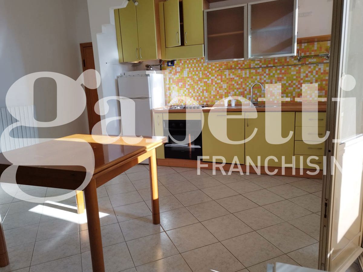 Foto 2 di 15 - Appartamento in vendita a Faenza