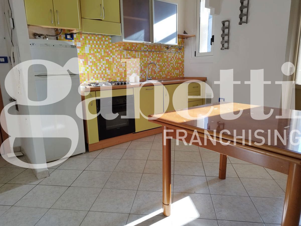 Foto 3 di 15 - Appartamento in vendita a Faenza