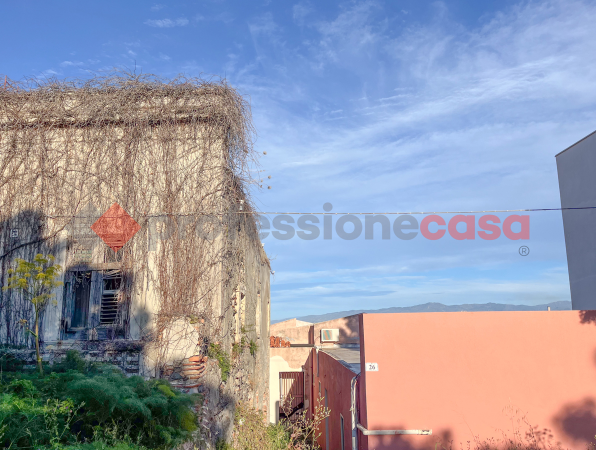 Foto 13 di 18 - Casa indipendente in vendita a Milazzo