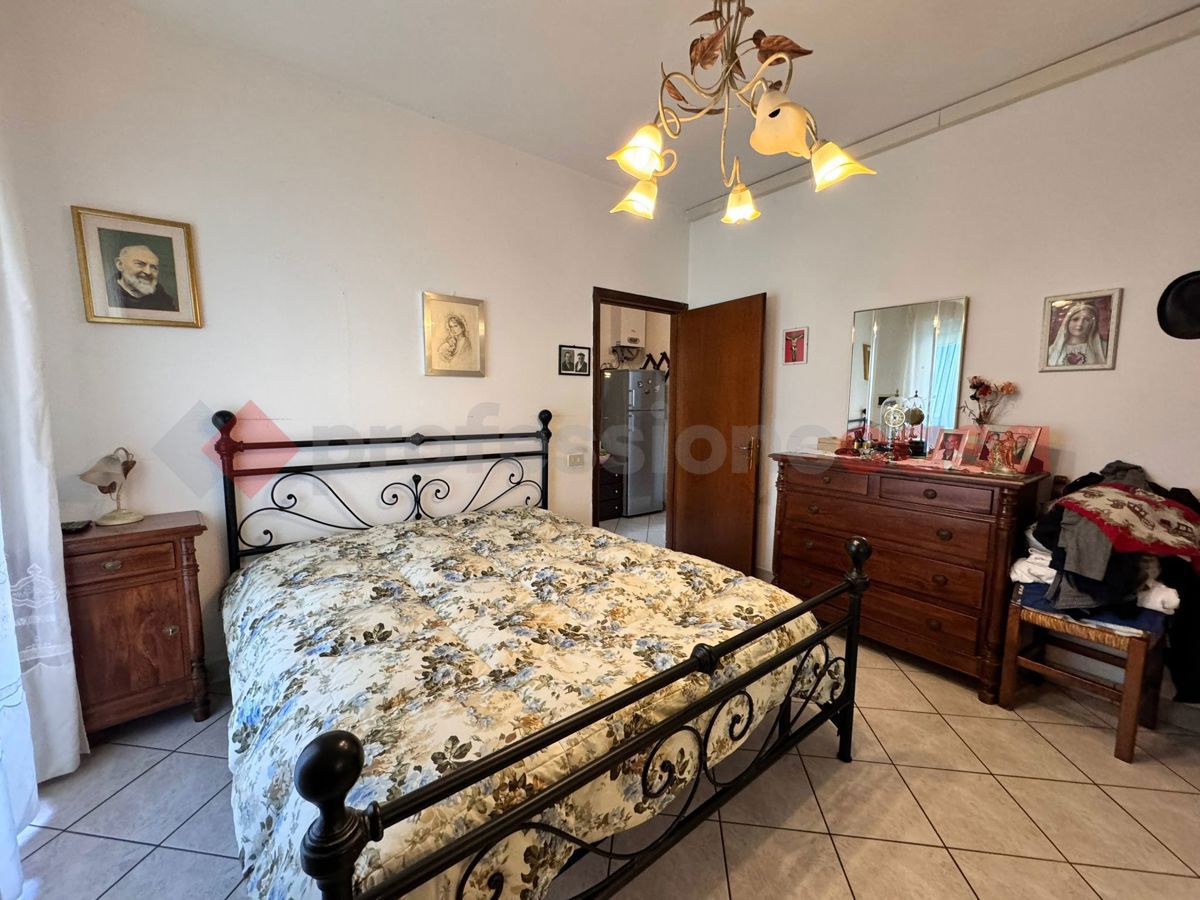 Foto 7 di 12 - Appartamento in vendita a Livorno