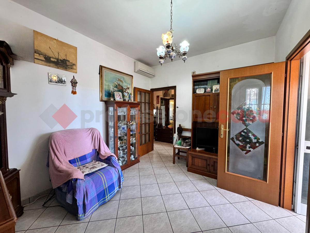 Foto 1 di 12 - Appartamento in vendita a Livorno