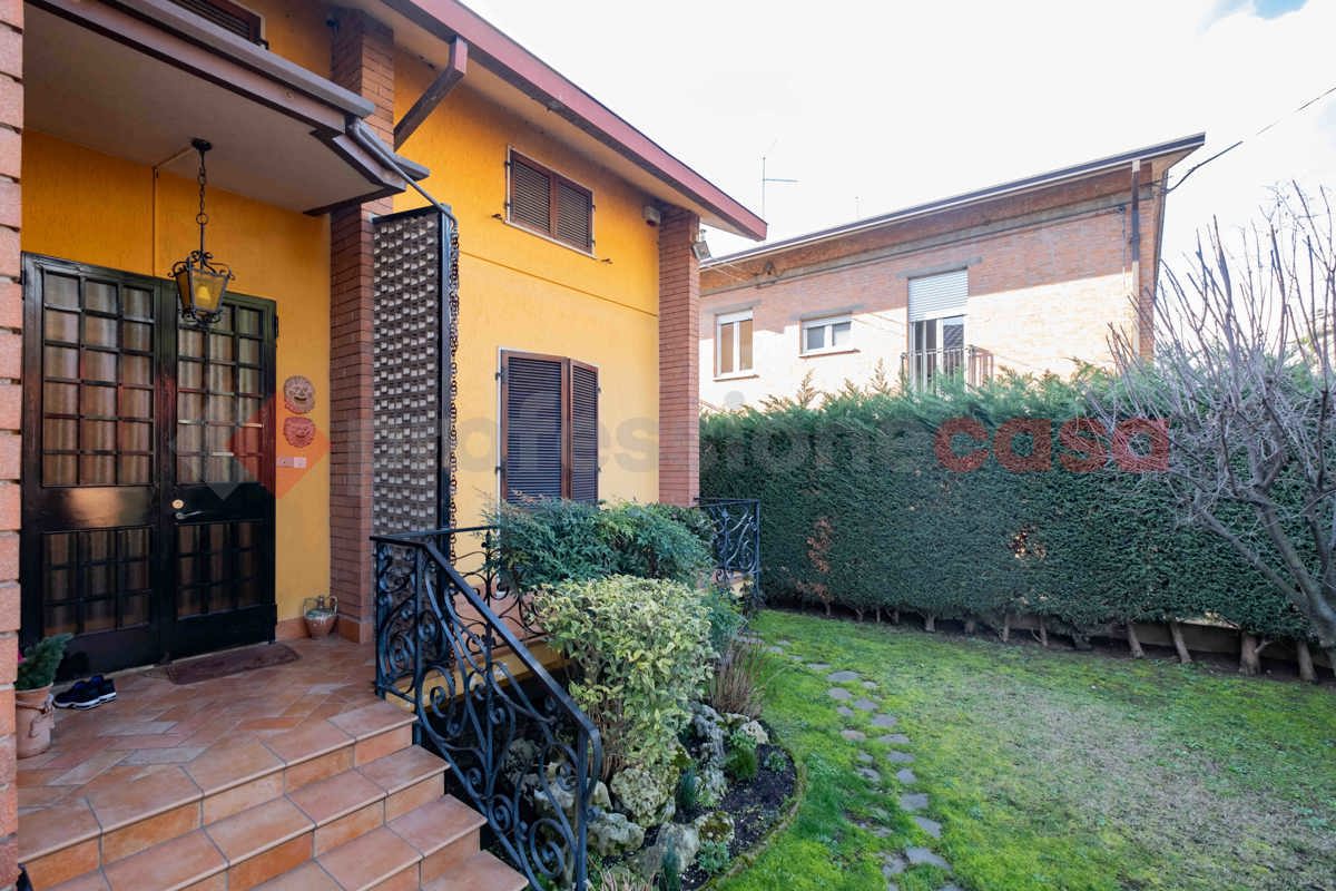 Foto 14 di 16 - Casa indipendente in vendita a San Giovanni Lupatoto
