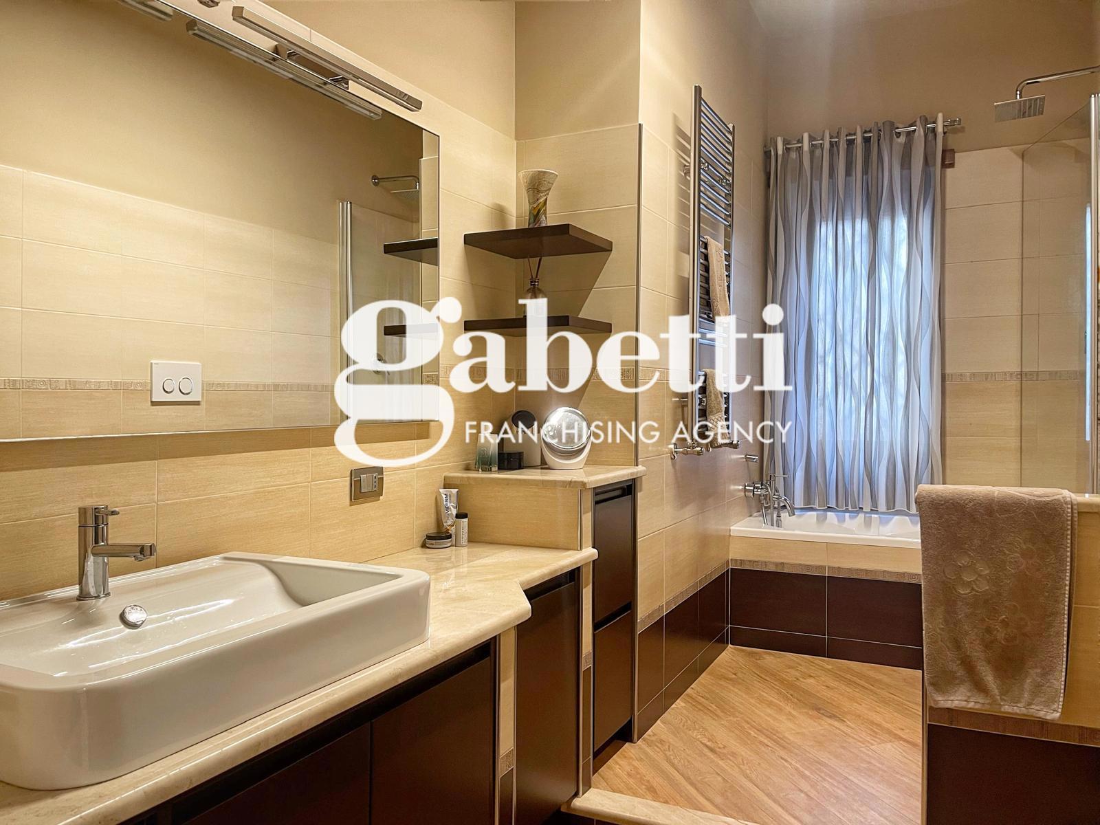 Foto 34 di 38 - Appartamento in vendita a Roma