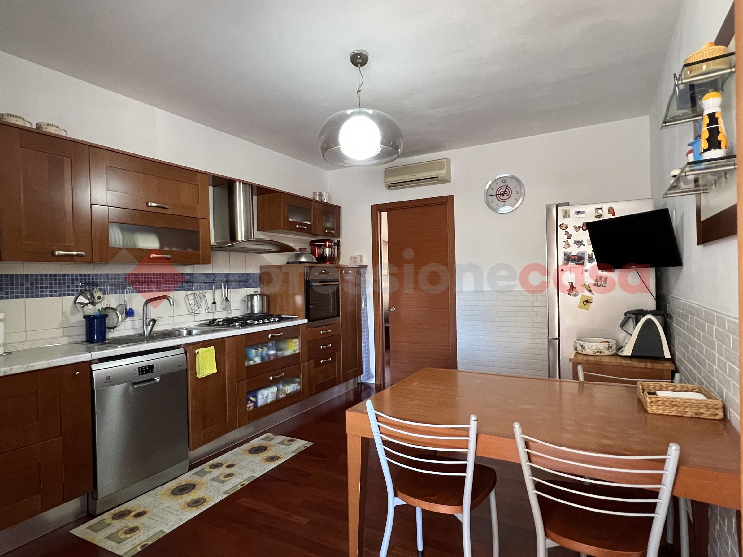 Foto 24 di 30 - Appartamento in vendita a Taranto