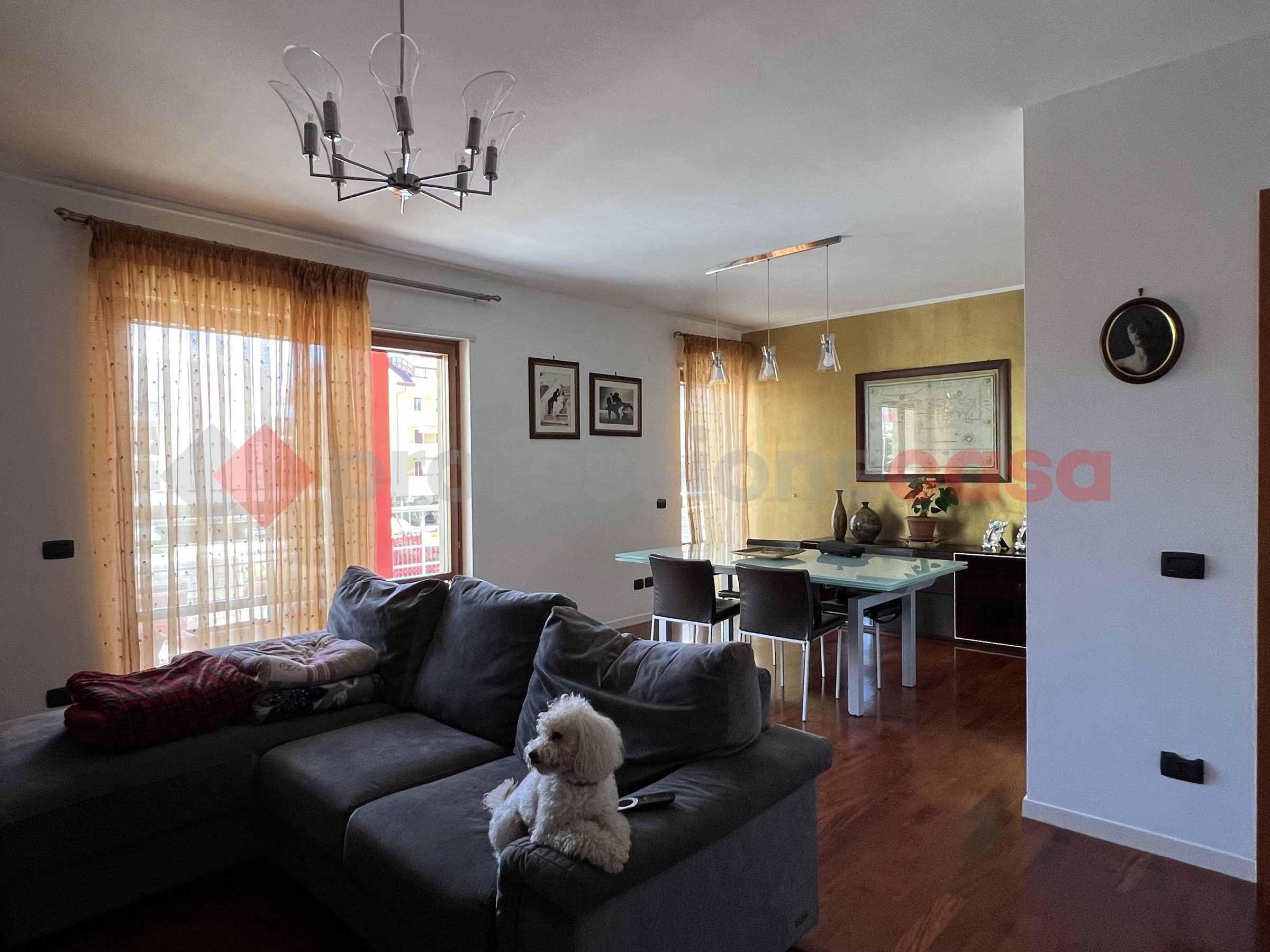 Foto 2 di 30 - Appartamento in vendita a Taranto