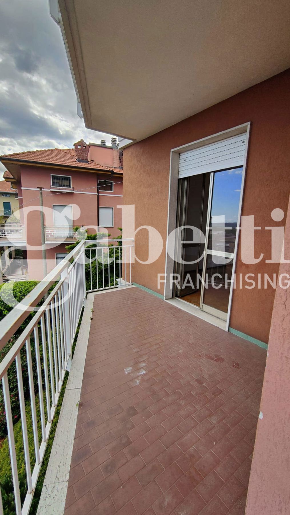 Foto 12 di 19 - Appartamento in vendita a Biella