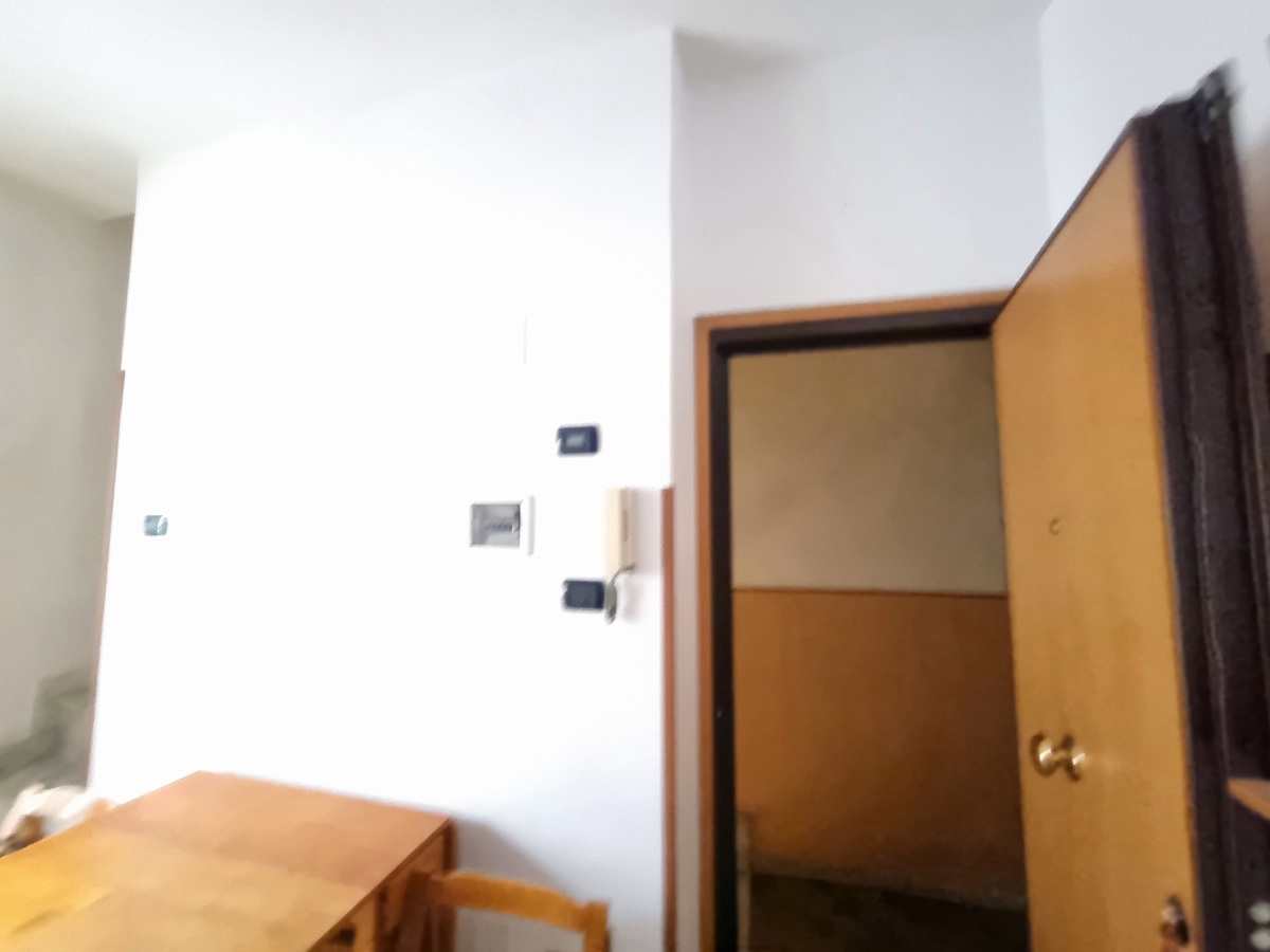 Foto 2 di 12 - Appartamento in affitto a Marino