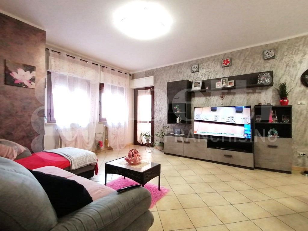Foto 3 di 15 - Appartamento in vendita a L'Aquila