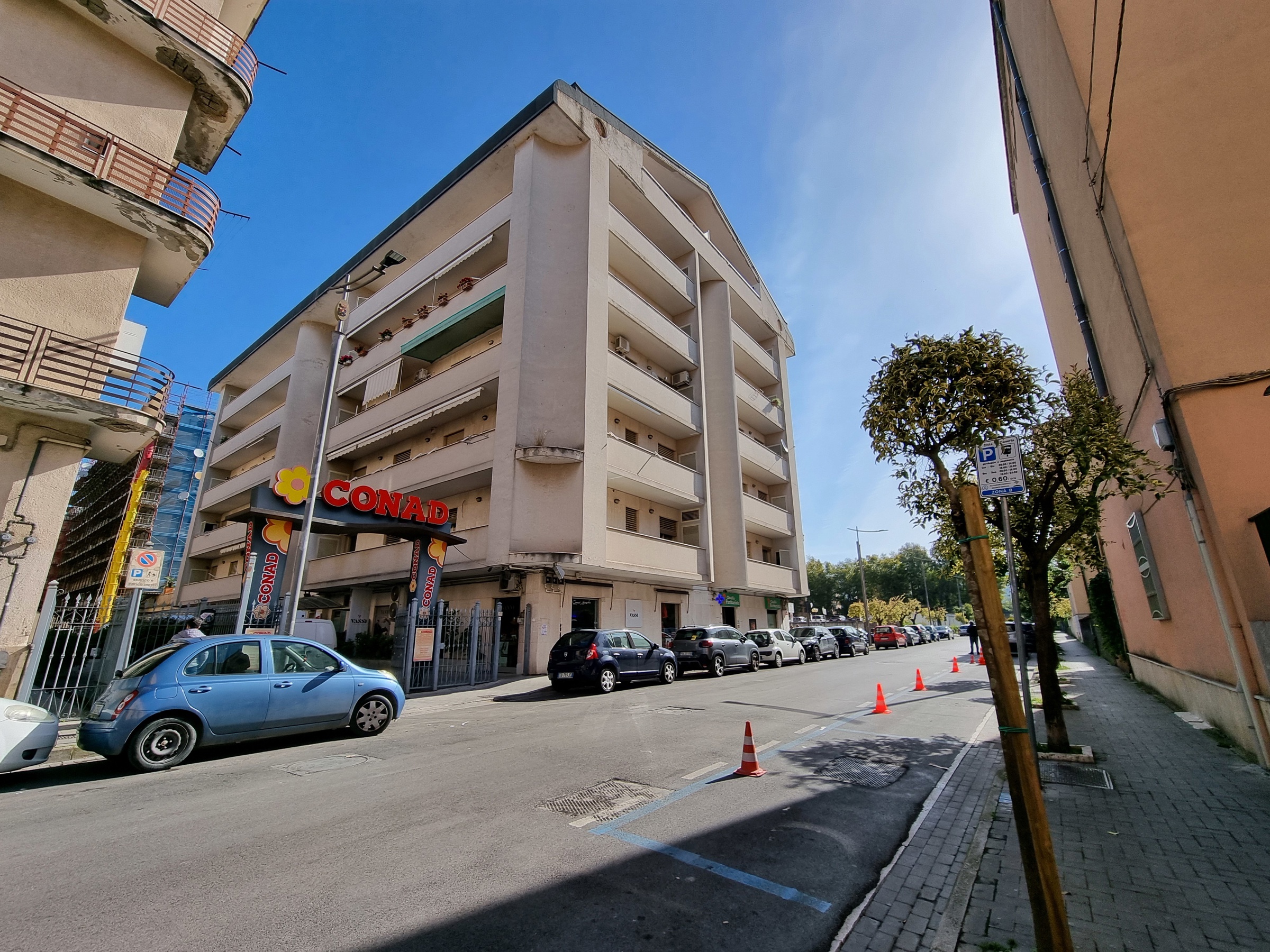Foto 2 di 51 - Appartamento in vendita a Caserta