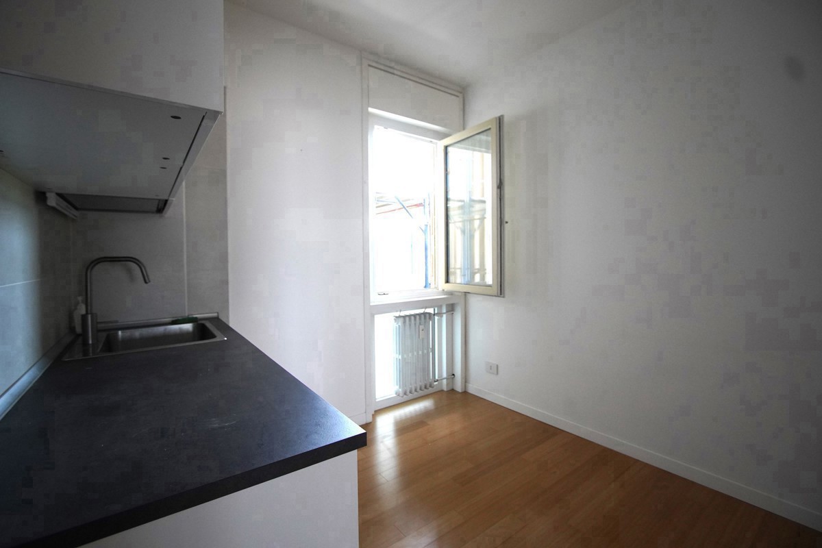 Foto 11 di 19 - Appartamento in vendita a Venezia