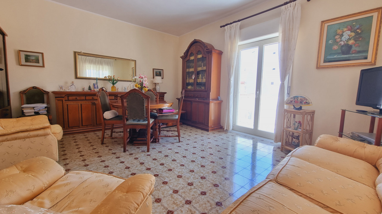 Foto 5 di 38 - Appartamento in vendita a Milazzo