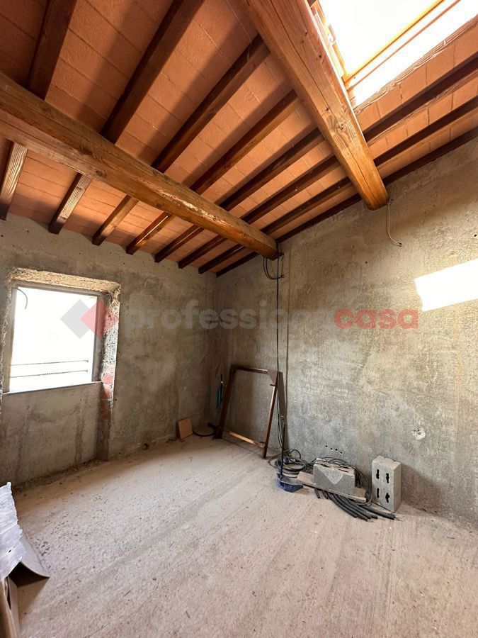 Foto 11 di 12 - Casa indipendente in vendita a Pistoia