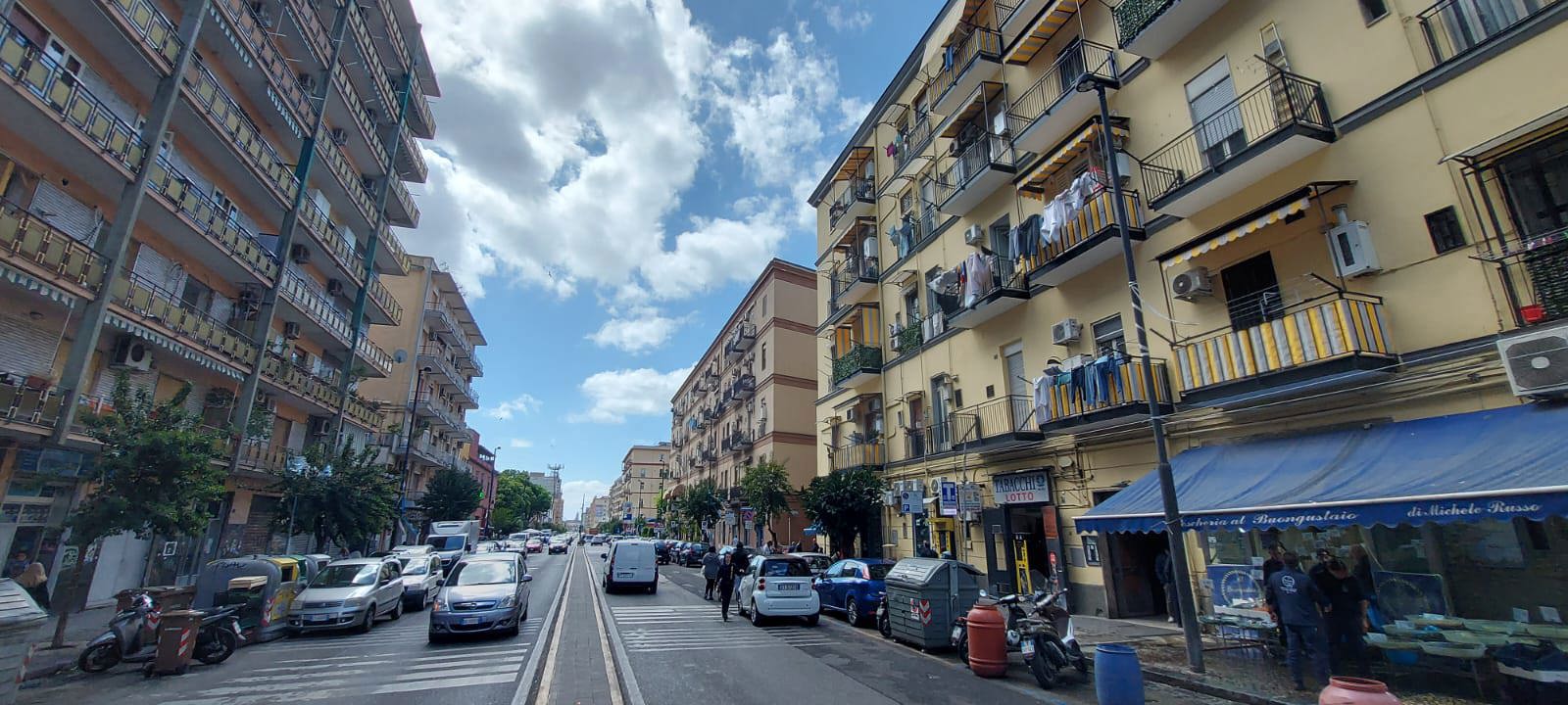 Foto 3 di 27 - Appartamento in vendita a Napoli