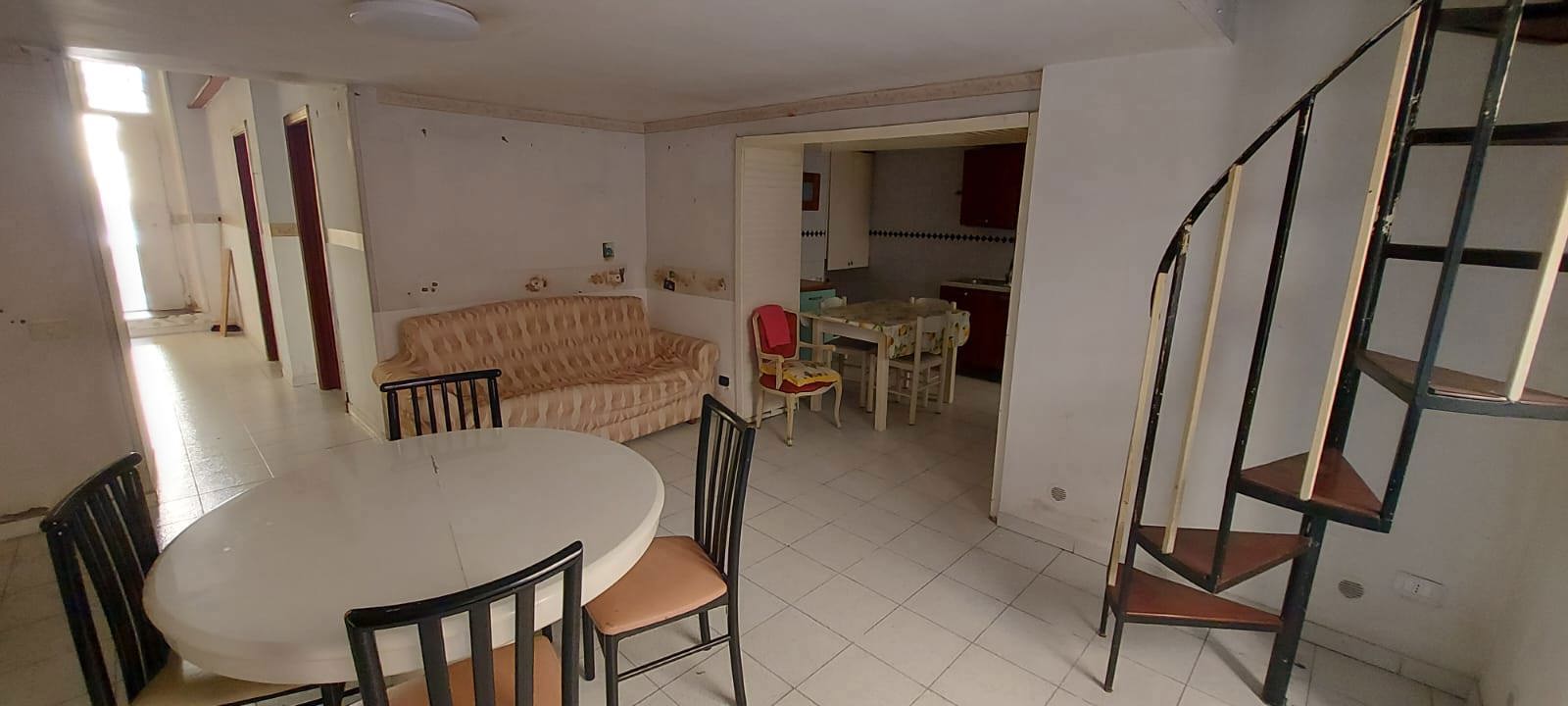 Foto 7 di 27 - Appartamento in vendita a Napoli