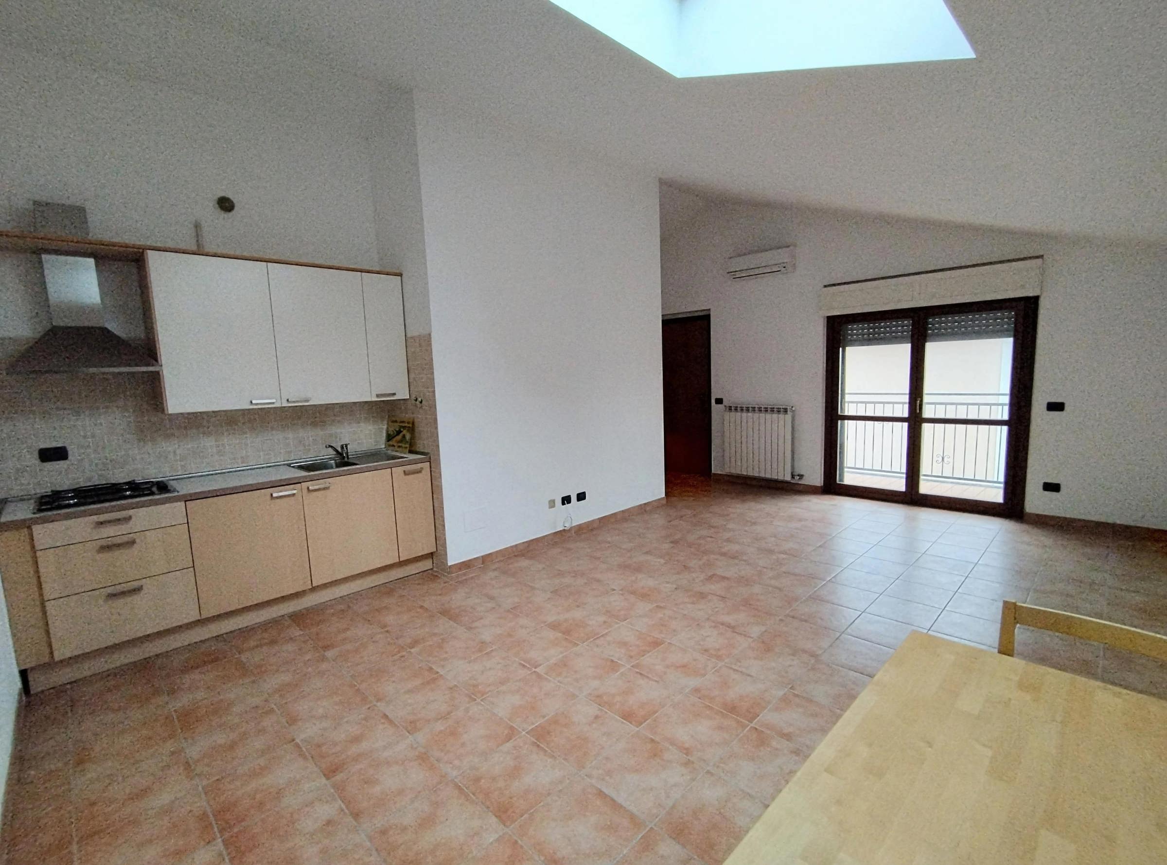Foto 2 di 13 - Appartamento in vendita a Bareggio