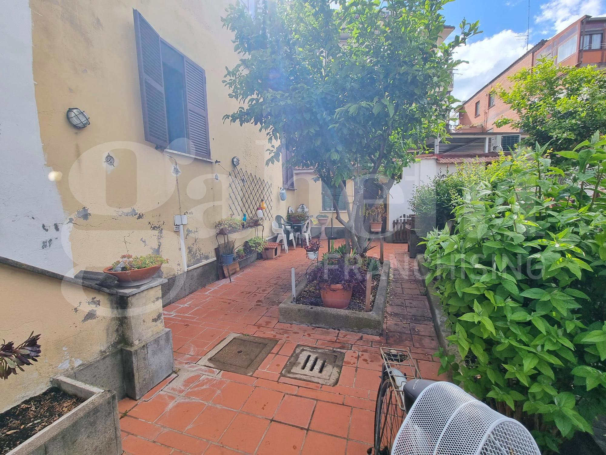 Foto 25 di 50 - Appartamento in vendita a Roma