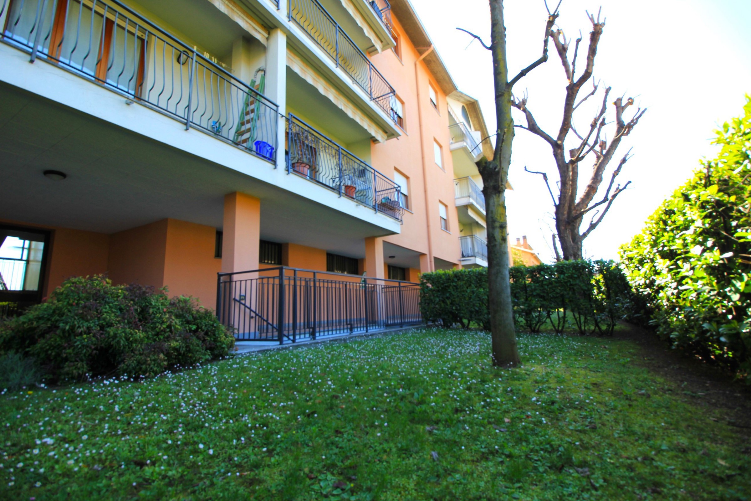 Foto 21 di 22 - Appartamento in vendita a Legnano