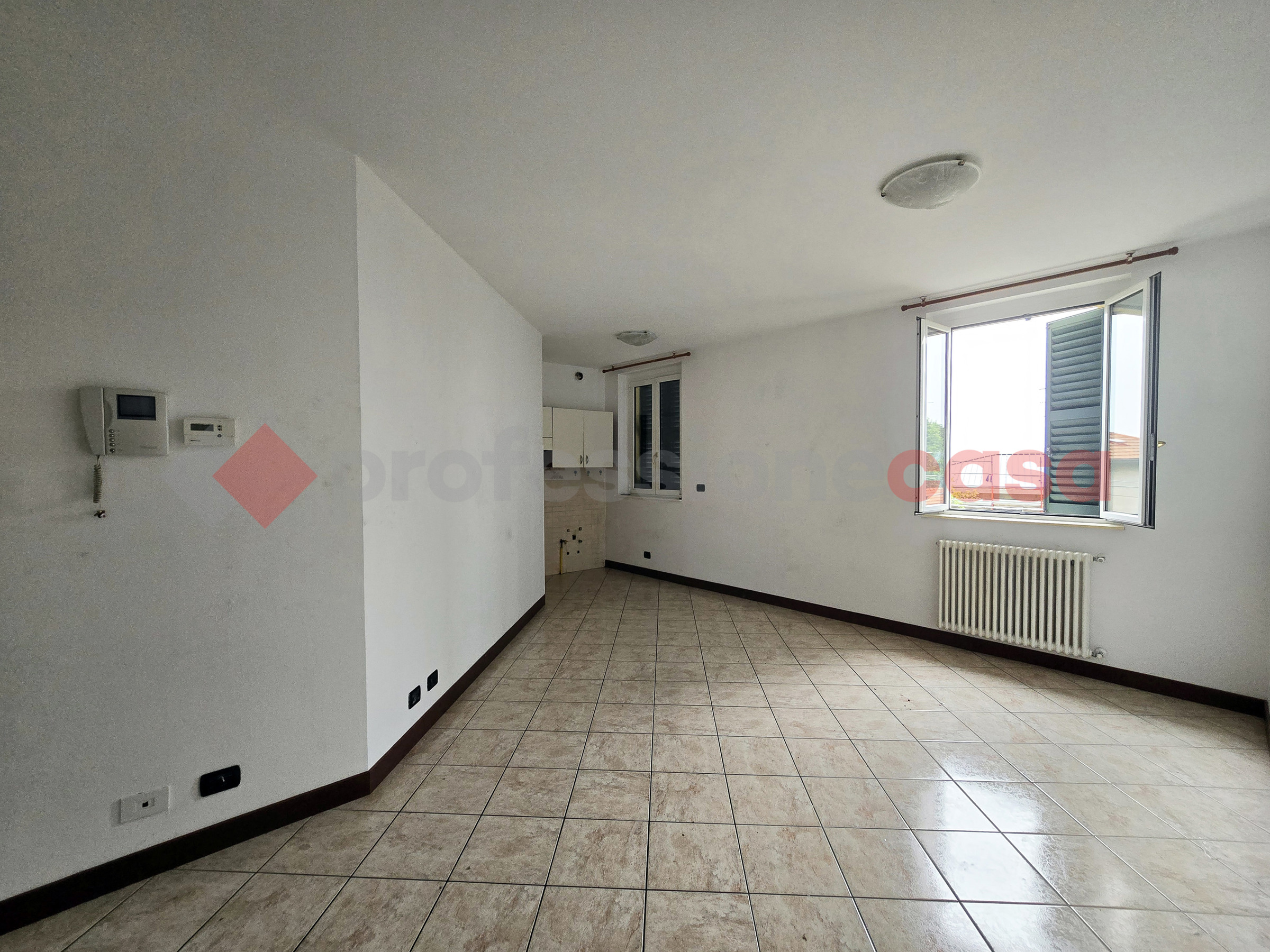 Appartamento in vendita a Bregnano (CO)