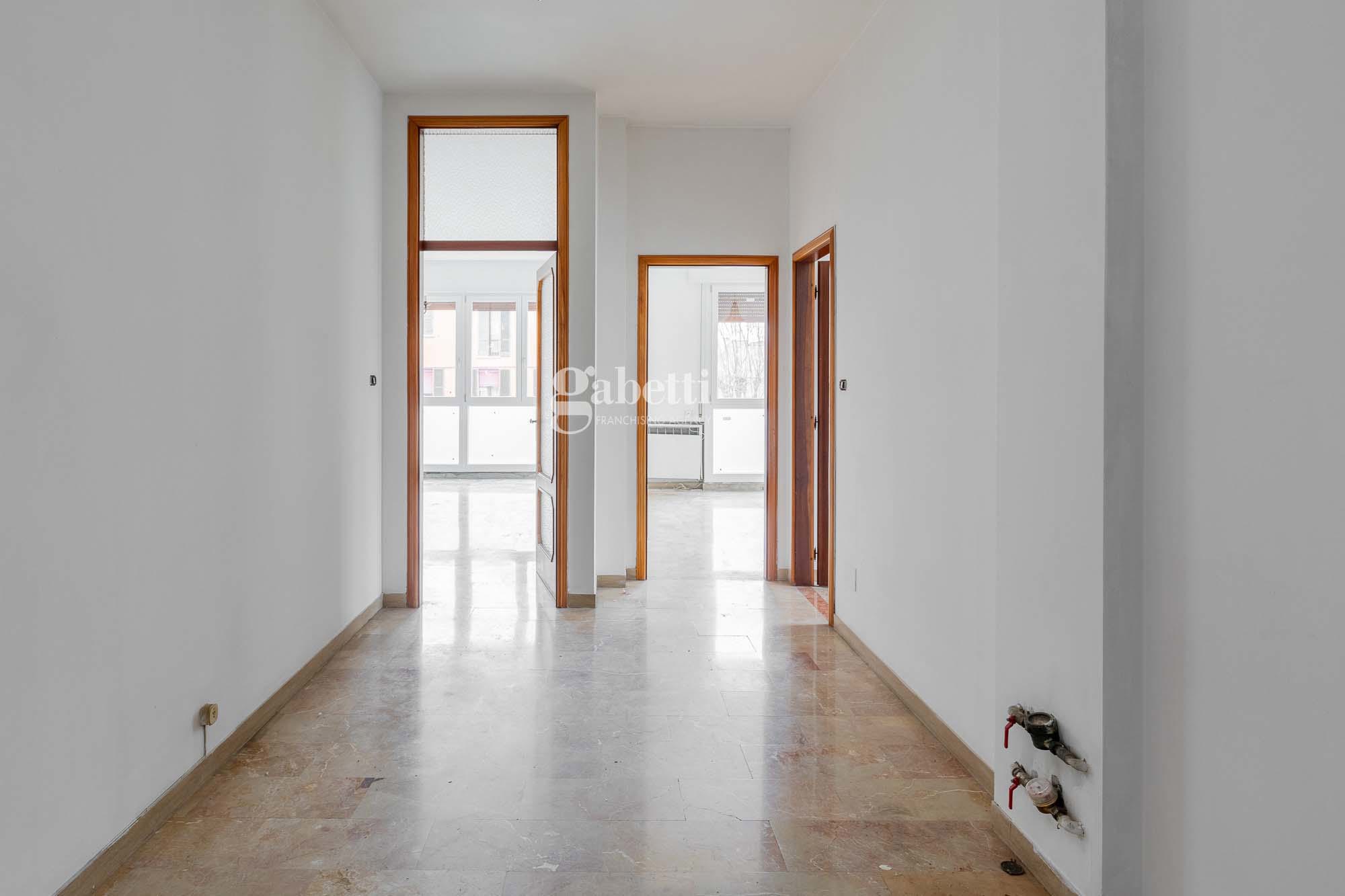Foto 23 di 28 - Appartamento in vendita a Bologna
