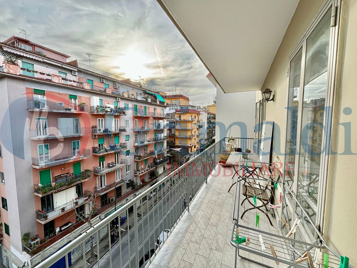 Foto 15 di 21 - Appartamento in vendita a Napoli