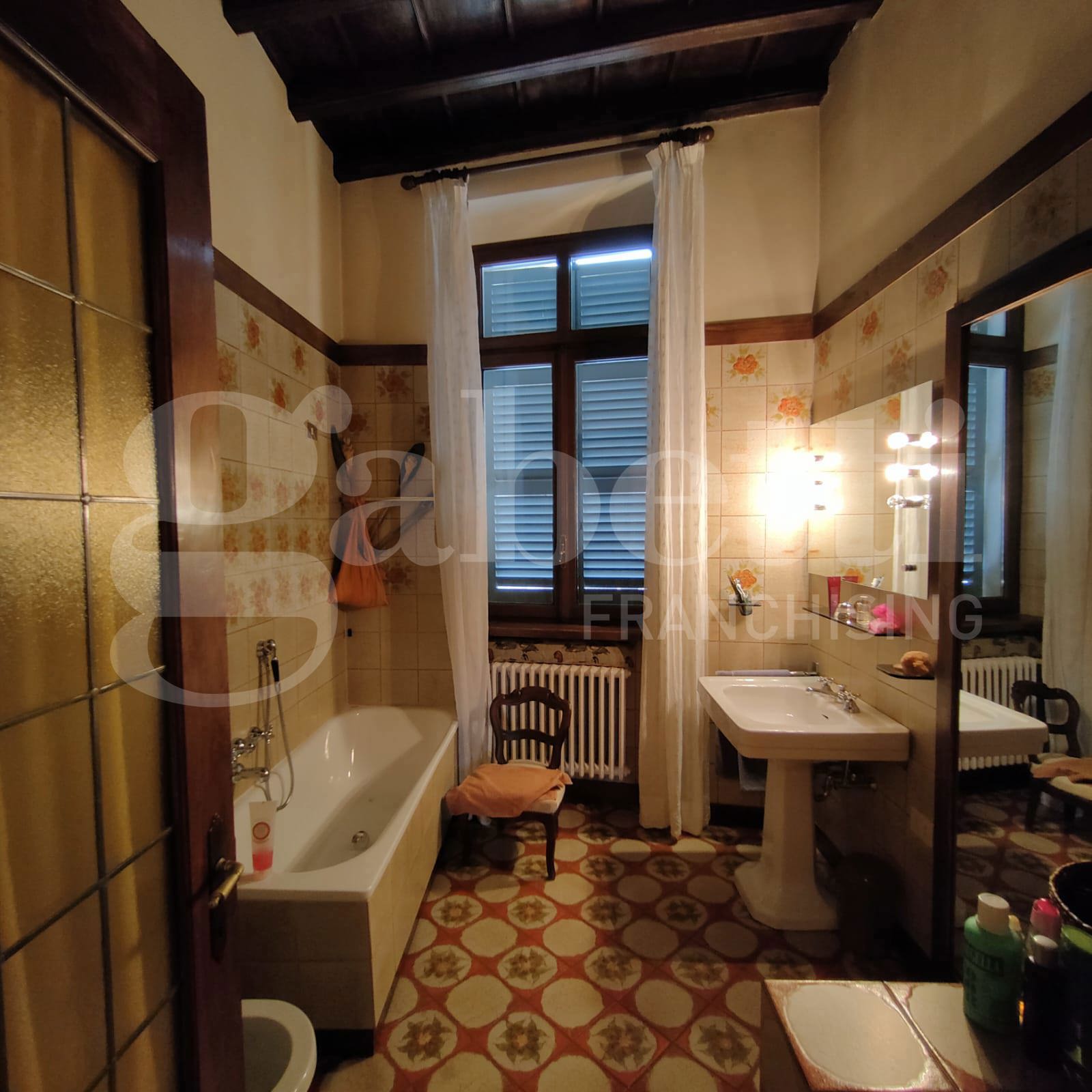 Foto 16 di 19 - Appartamento in vendita a Biella