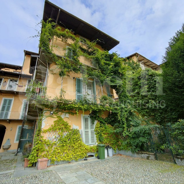 Foto 1 di 19 - Appartamento in vendita a Biella