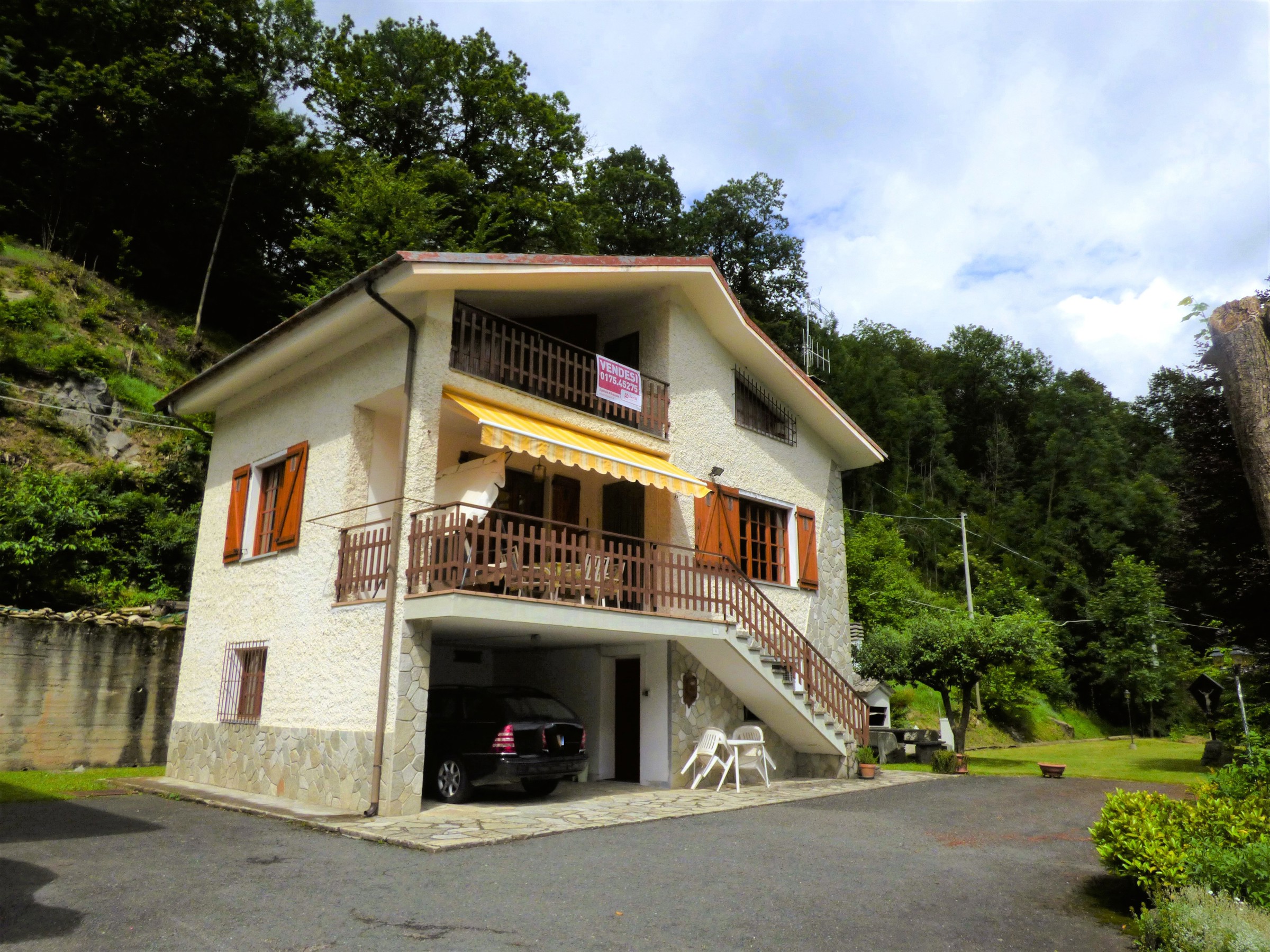Villa in vendita a Frassino (CN)