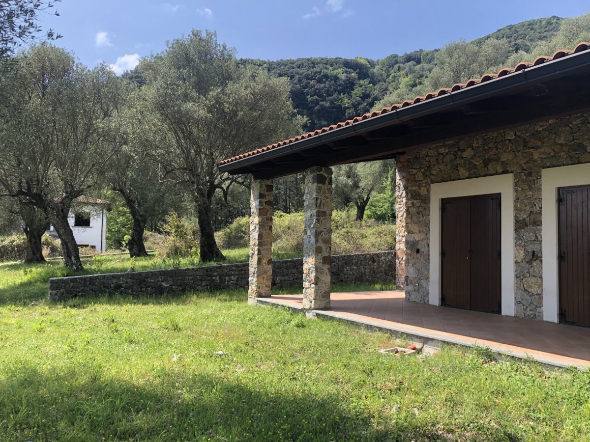 Foto 13 di 15 - Villa in vendita a San Giovanni a Piro