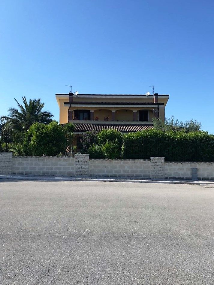 Foto 4 di 26 - Villa in vendita a Trani