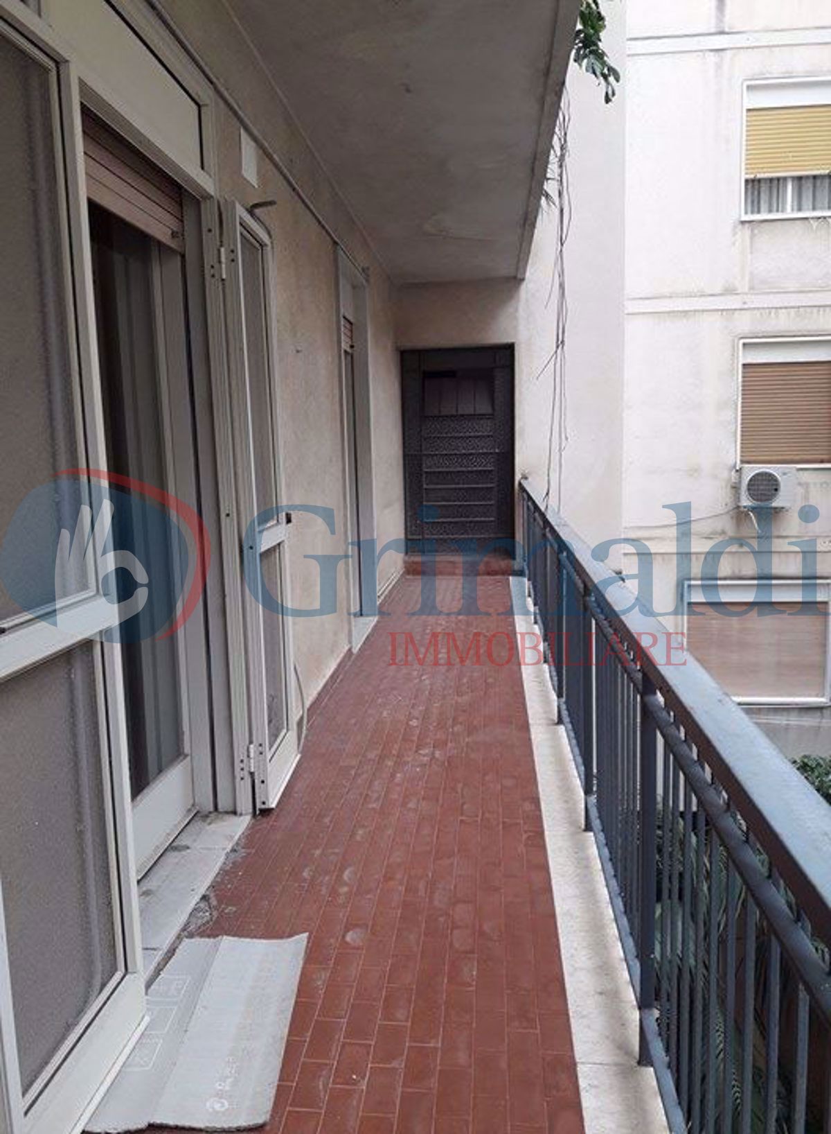 Foto 19 di 22 - Appartamento in vendita a Messina